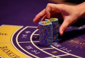 Philippine English interface on pisowin showing localised sports and casino content